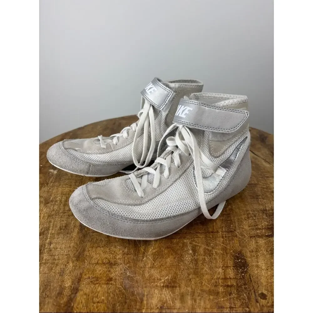 Nike Speedsweep VII GS Wrestling Shoes White Silver Youth Size 5Y